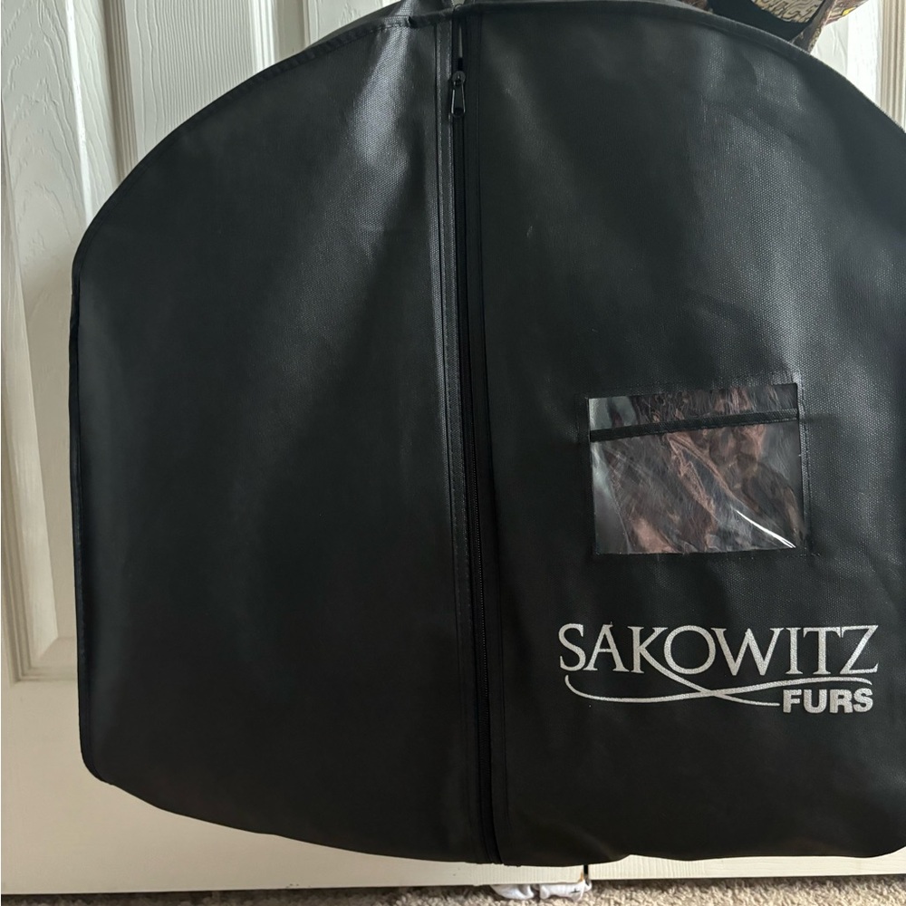 Zara Rhodes Gray Fur Vest - Picture 5 of 5